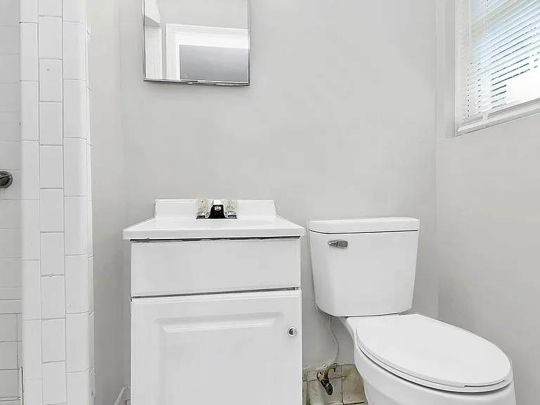 2429 Marlowe Ave — Photo 18
