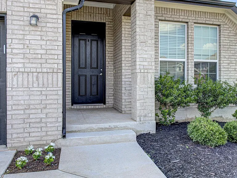 20908 Akbash Ln — Photo 3