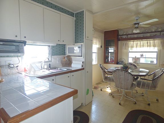 5th image of 6135 66th St N Lot 218