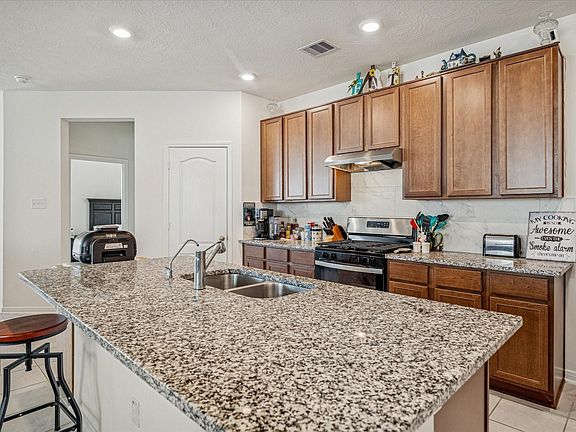 3rd image of 41654 Sorrel Spring Ln