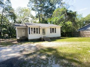 1905 Jordan Ln, Camden, SC 29020