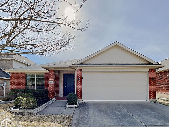 1st image of 3637 Swallow Dr