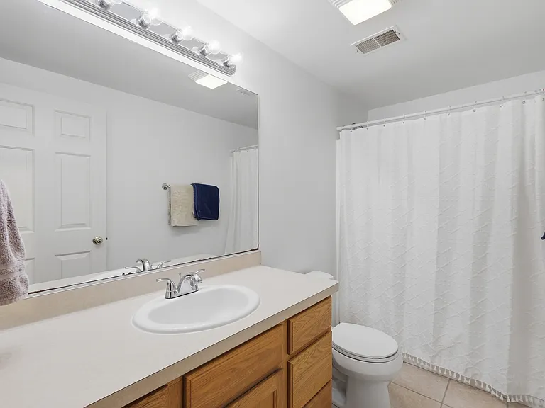 1051 Tamarack Way #1051 — Photo 20