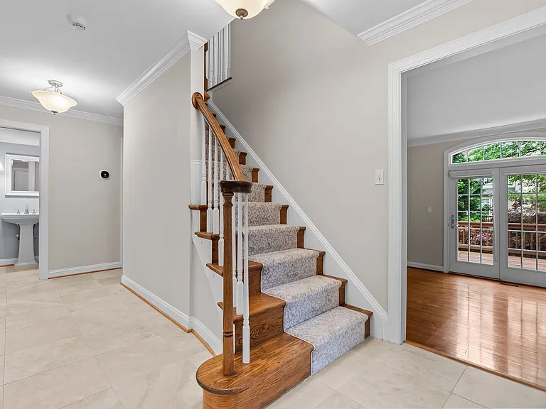 7510 Collins Meade Way — Photo 4