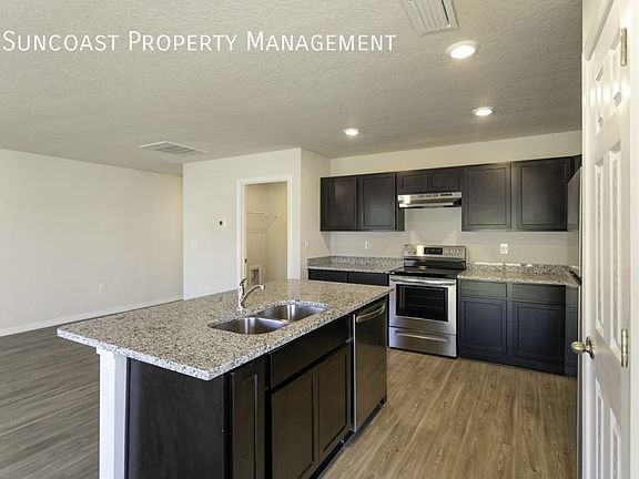 4th image of 6571 Erma St