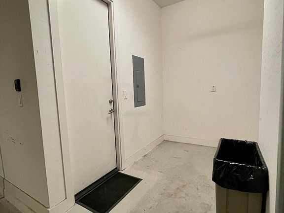 4th image of 6565 E Thomas Rd Unit T1138