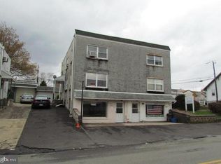 928 Fox Chase Rd FLOOR 2, Jenkintown, PA 19046