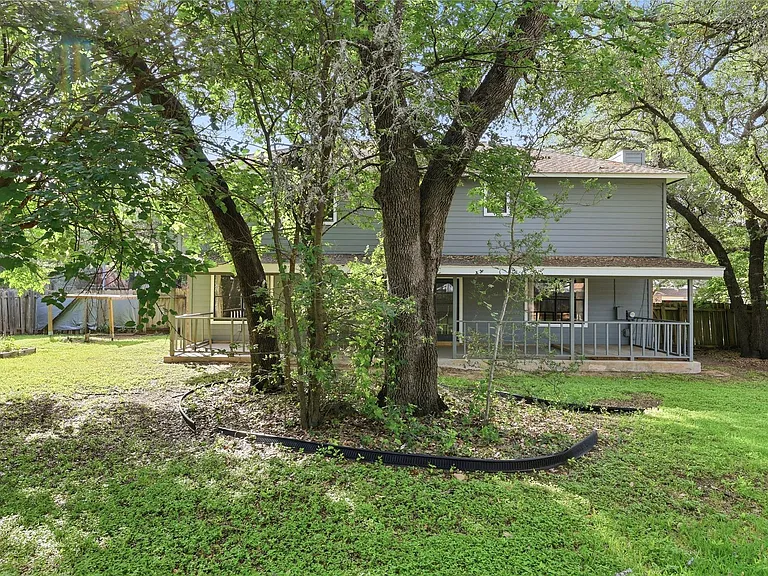 11604 Buttonwood Dr — Photo 33