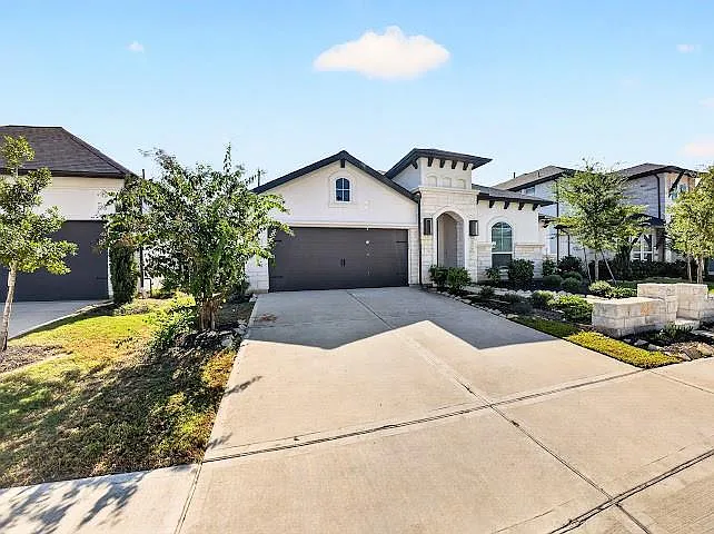 4 bed, 3.5 bath, 2988 sqft, $4,195 — Photo 2