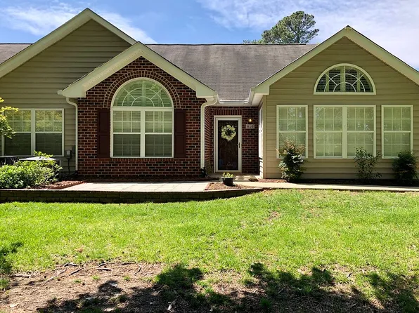 616 Tabb Smith Trl, Yorktown, VA 23693