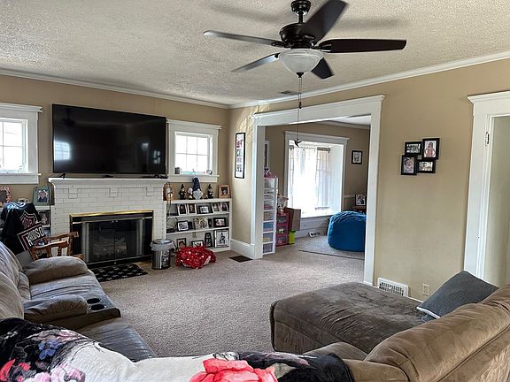 5th image of 422-420 W Liberty St #525