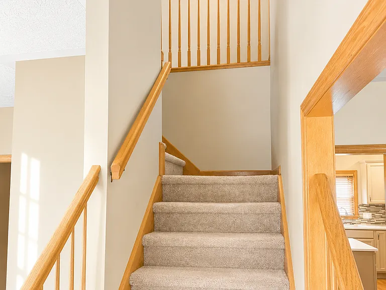 243 Newfield Cir — Photo 12