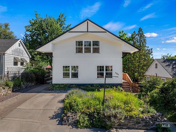 2nd image of 409 W Ada St