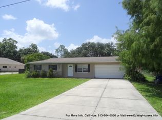 429 Hamlin Ln, North Fort Myers, FL 33903