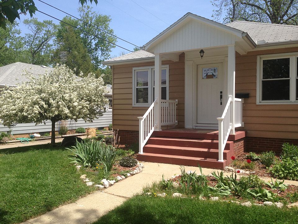 Front of house