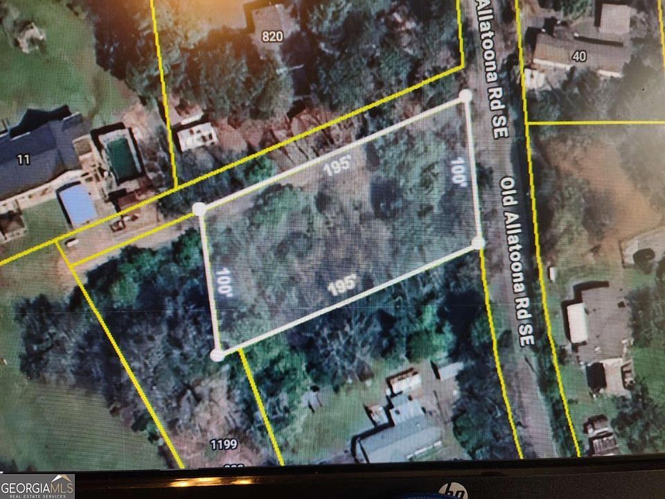 2nd image of 822 Old Allatoona Rd SE
