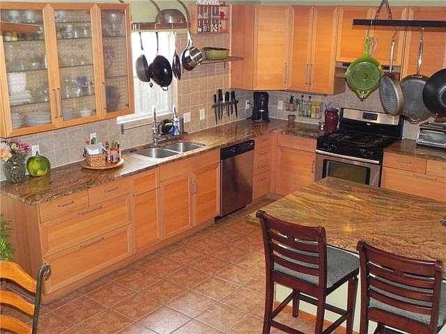 1st image of 111 McCarthur Dr