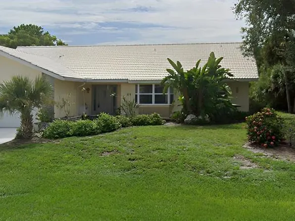 471 N Shore Dr, Osprey, FL 34229
