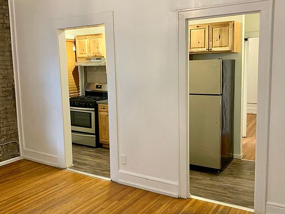 4th image of 1915 2nd Ave S APT 17