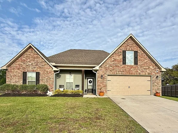 113 Hayden Ln, Bridge City, TX 77611