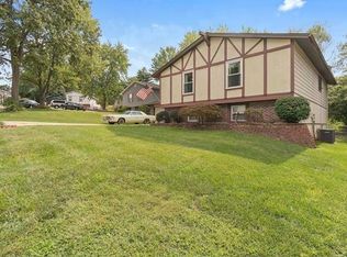 4 Shadow Wood Ct, Saint Charles, MO