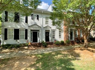 8909 Socata Way, Charlotte, NC 28269