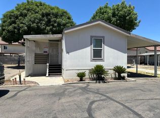 820 S Chinowth St, Visalia, CA 93277