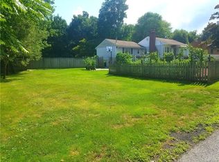 1735 Clover Rd, Mohegan Lake, NY 10547