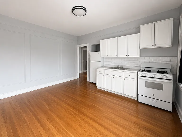2926 Barkley Ave #2A — Photo 4