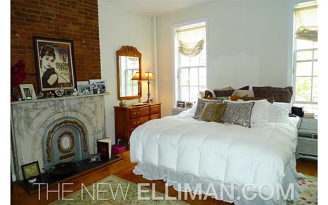 Rented by Douglas Elliman | media 8