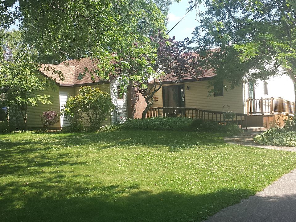 1st image of 3860 Fenwick St NW