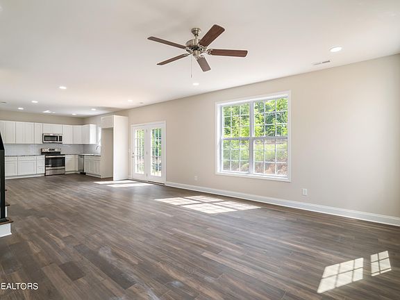 5th image of 2326 Birch Hollow Ln Lot 34
