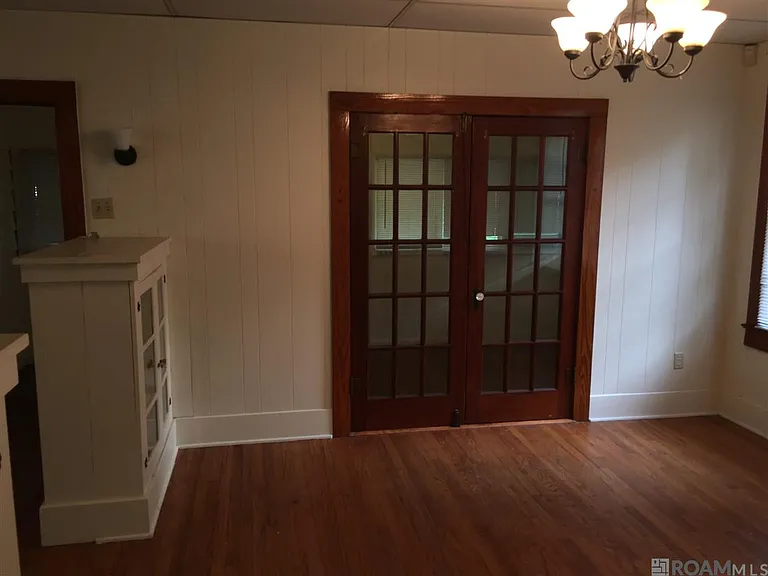 2225 Broussard St — Photo 8