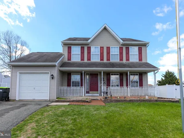 2584 Willow Brook Ln, Pottstown, PA 19464