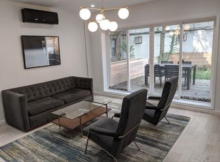 582 E 28th St APT 1, Brooklyn, NY 11210