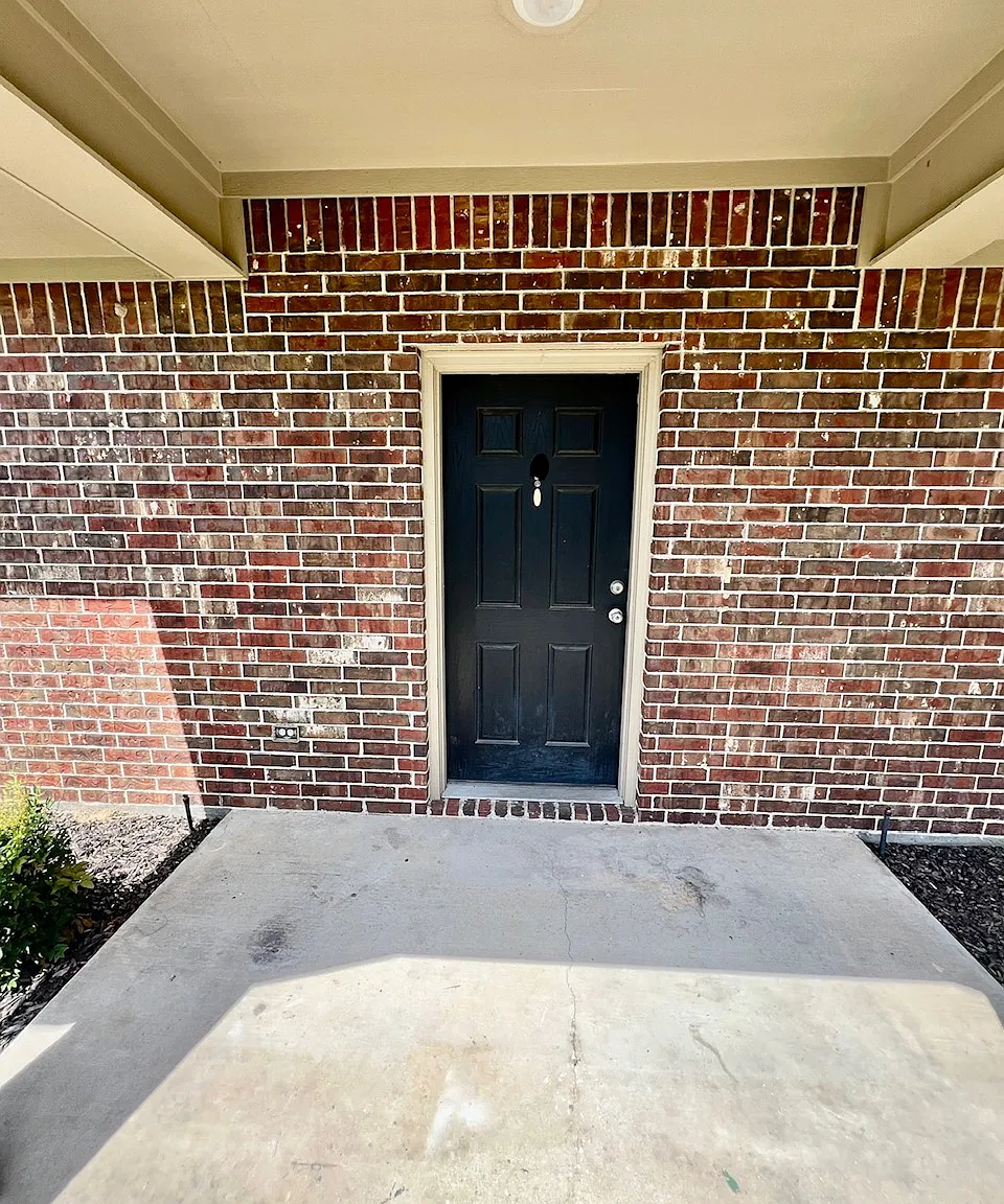2 bed, 925 sqft, $1,250 — Photo 2