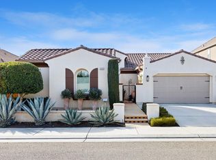 1860 N Hanson Ave, Clovis, CA 93619