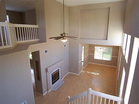 Large loft could be 5th bedroom!