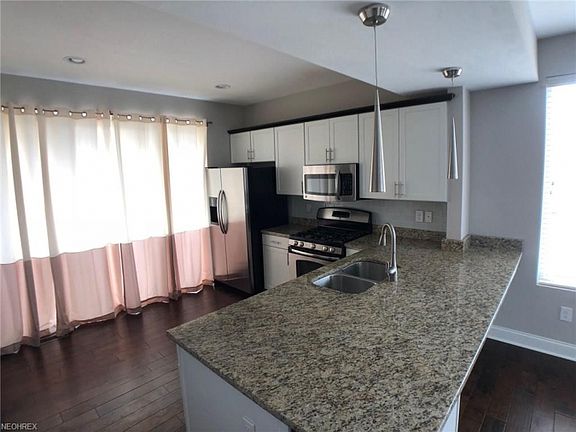 5th image of 1395 Slate Ct