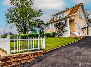 1107 River Rd, Piscataway, NJ 08854