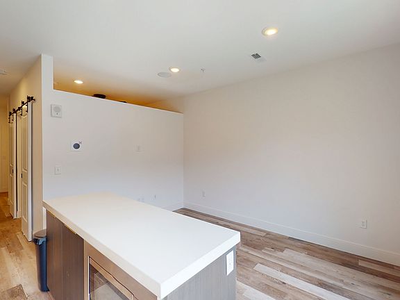 3rd image of 1817 S 10th St #1
