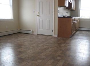 189 Mount Hope Ave APT 2, Bristol, RI 02809