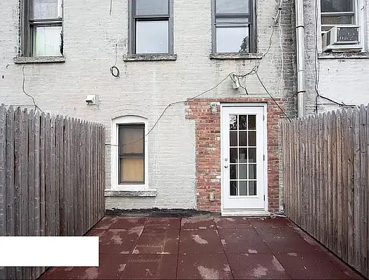 Rented by Nomad Property Group, LLC | media 8