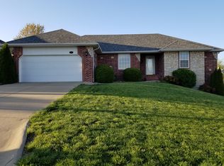2201 W Colton, Ozark, MO 65721