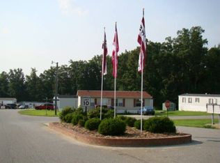 1427 Village Park Rd, Kannapolis, NC 28081