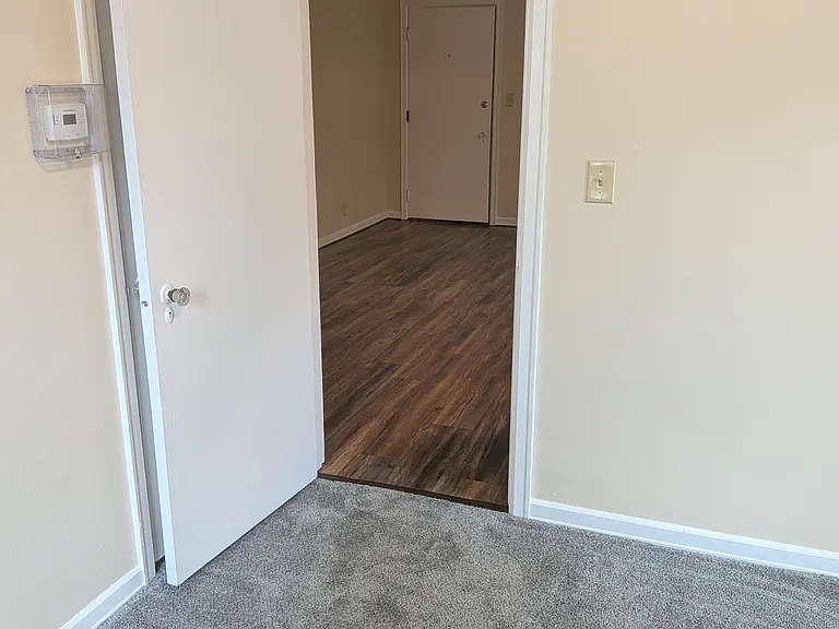 6932 Murray Ave — Photo 9