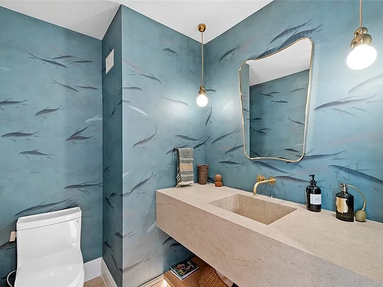 27 Emerald Bay — Photo 36