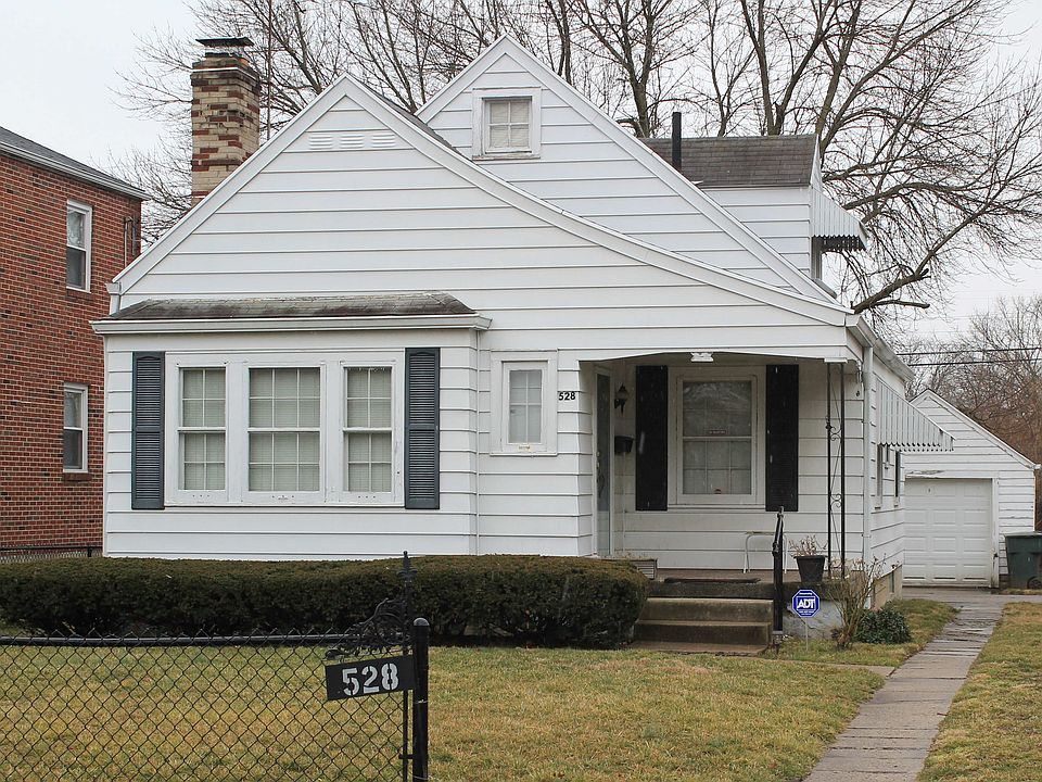 1st image of 528 Redwood Ave