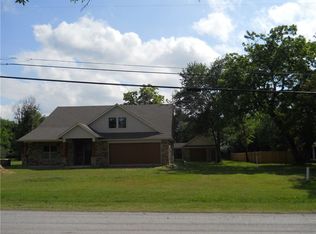 807 Griffith Ave, Terrell, TX 75160