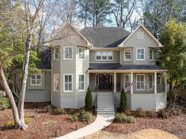 3740 Shady Cove Dr, Vestavia, AL 35243